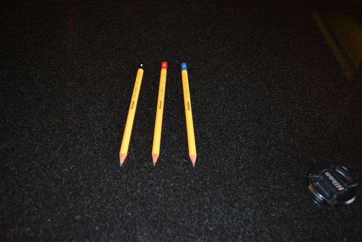 Potloden, kleurpotloden, penselen en kleurboeken, Hobby en Vrije tijd, Overige Hobby en Vrije tijd, Nieuw, Ophalen of Verzenden