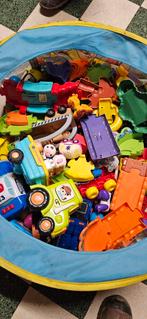 Ballenbad bumba met speelgoed in ( ook wat vtech speelgoed i, Kinderen en Baby's, Ophalen, Zo goed als nieuw