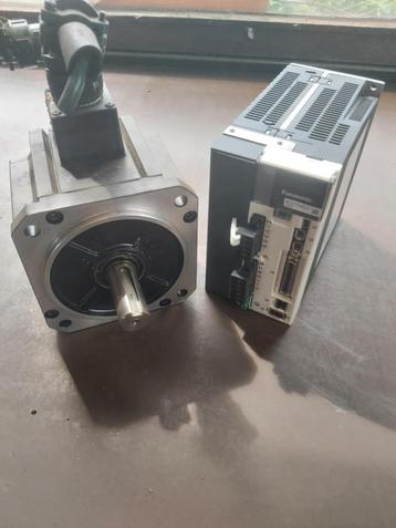 Servo motoren + driver 1,5 kW beschikbaar voor biedingen