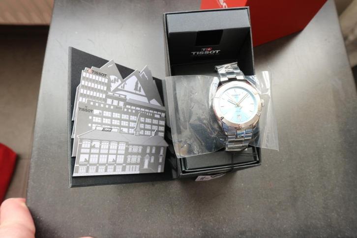 Tissot dameshorloge PR 100 Lady Sport Chic, Handtassen en Accessoires, Horloges | Antiek, Tissot, Ophalen of Verzenden
