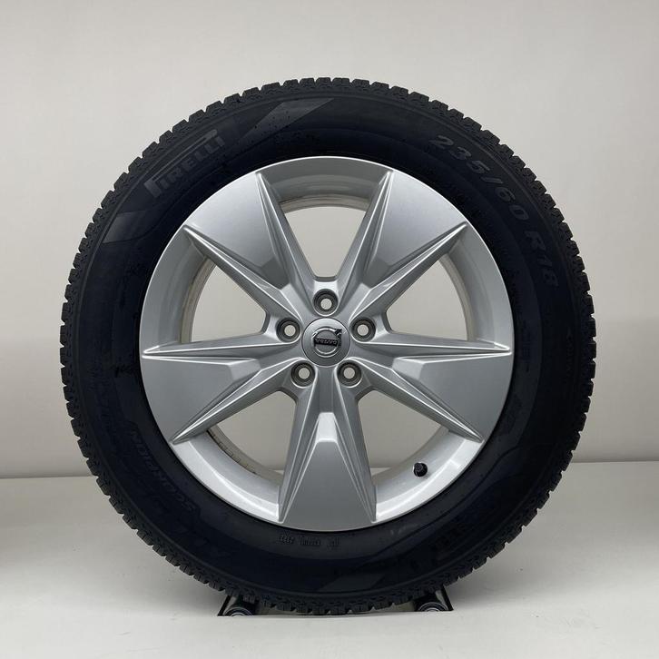 Volvo 18 inch velgen + Allseason XC60 2018-, Auto-onderdelen, Banden en Velgen, Banden en Velgen, All Season, 18 inch, 235 mm