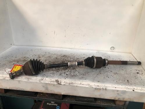Aandrijfas rechts-voor van een Opel Crossland X, Auto-onderdelen, Remmen en Aandrijving, Opel, Gebruikt, 3 maanden garantie, Ophalen of Verzenden