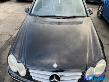 MERCEDES CLK W209 Zwart C197 motorkap 2002-2010 beschikbaar voor biedingen