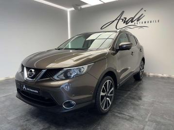 Nissan QASHQAI 1.6 dCi 4WD *TOIT PANO*XENON*1ER PROPRIO*GARA, Auto's, Nissan, Euro 5, 1518 kg, Gebruikt, 4 cilinders