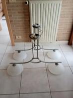 Landelijke kroonluchters, Enlèvement