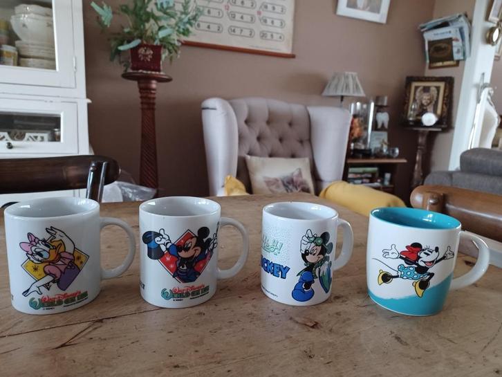 Voor de verzamelaar: koffiemokken Disney vanaf 4 euro, Verzamelen, Overige Verzamelen, Ophalen of Verzenden