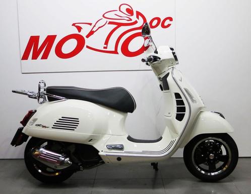 VESPA 125 GTS ***MOTODOC.BE***, Fietsen en Brommers, Scooters | Vespa, Zo goed als nieuw, Vespa S, Benzine, Ophalen of Verzenden