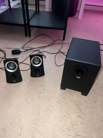 Logitech Z313  beschikbaar voor biedingen