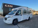 Motorhome Florium 4 zitplaatsen 3 slaapplaatsen Diesel Manue, Caravanes & Camping