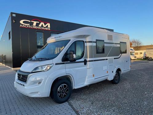 Motorhome Florium 4 zitplaatsen 3 slaapplaatsen Diesel Manue, Caravanes & Camping, Location