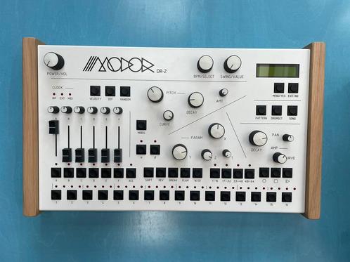 Modor DR-2 drumcomputer, Muziek en Instrumenten, Drumcomputers, Zo goed als nieuw, Ophalen