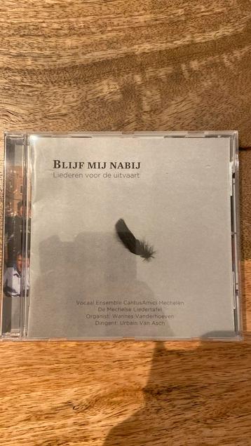 CD : Reste près de moi (chansons avant les funérailles), Enlèvement ou Envoi, Comme neuf