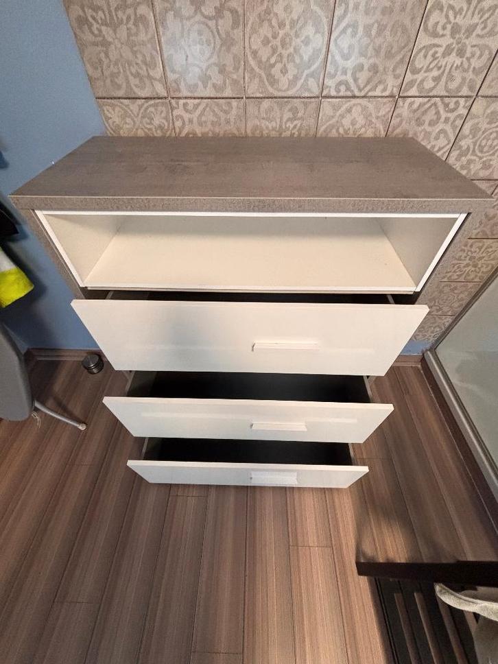 Commode met  3 schuiven, Huis en Inrichting, Kasten | Ladekasten, Zo goed als nieuw, 100 tot 150 cm, 50 tot 100 cm, 25 tot 50 cm