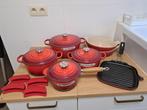 Le Creuset-set 8-delig in prima staat, Maison & Meubles, Cuisine | Casseroles & Poêles, Enlèvement ou Envoi, Comme neuf, Autres matériaux