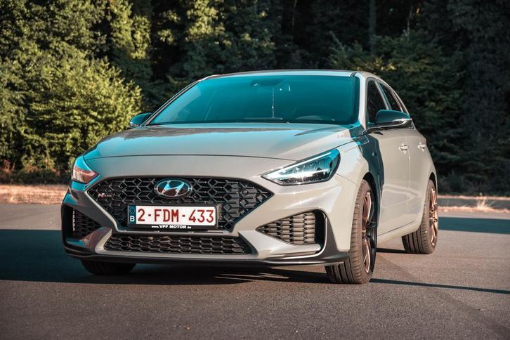 Hyundai I30 Sky N-line, Auto's, Hyundai, Particulier, i30, ABS, Achteruitrijcamera, Adaptieve lichten, Airbags, Airconditioning