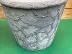 2 grote antieke bloempotten in beton, Tuin en Terras, Ophalen, Beton