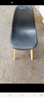 Nieuwe kuipstoel, Huis en Inrichting, Stoelen, Ophalen, Zo goed als nieuw, Eén