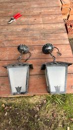 Twee lampenkappen/ gietijzer en glas, Tuin en Terras, Ophalen, Gebruikt, Hanglamp, Netvoeding