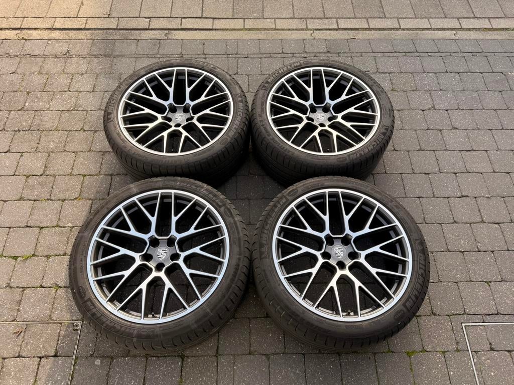 Porsche Macan RS Spyder Breedset Velgen 21 + Michelin banden, Autos : Pièces & Accessoires, Pneus & Jantes, Neuf, Pneus et Jantes