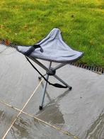 Nouveau tabouret pliable tripode, Caravanes & Camping, Enlèvement