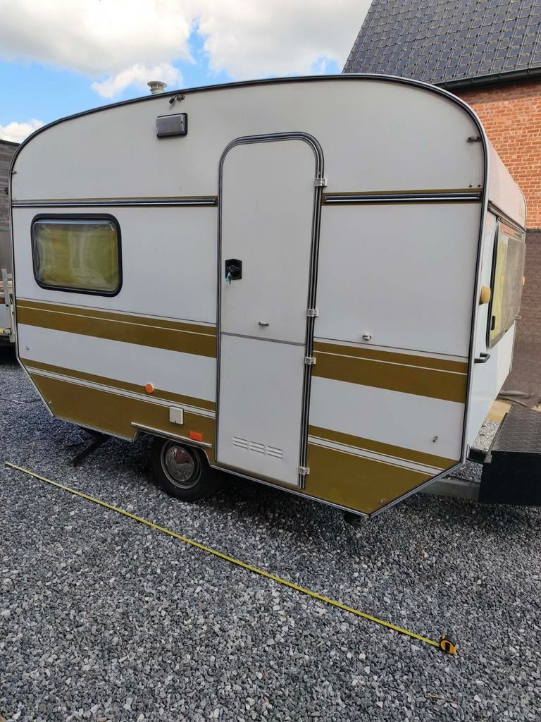 Caravan 750kg, Particulier, Koelkast, Eifelland