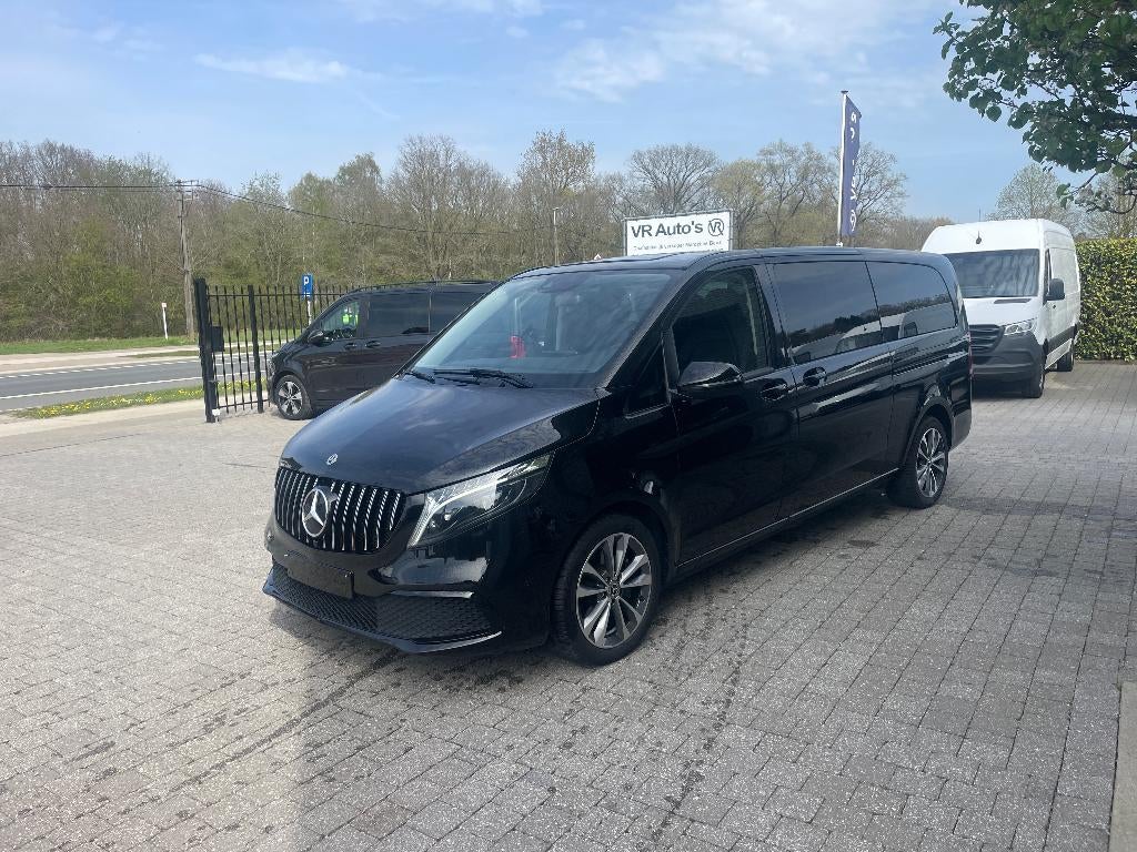 MERCEDES V300 CDI L3 AVANTGARDE DUBBEL-CABINE, Auto's, Automaat, 4 cilinders, Zwart, Bedrijf