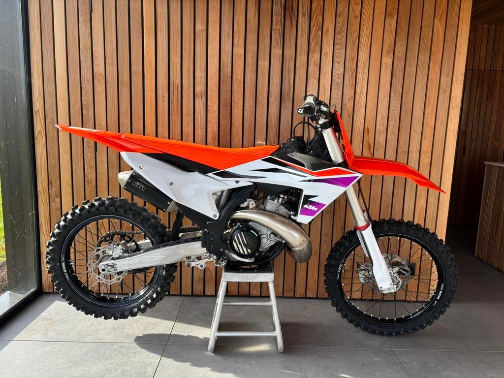 Ktm 250 sx 2024, Vélos & Vélomoteurs, Enlèvement, Comme neuf