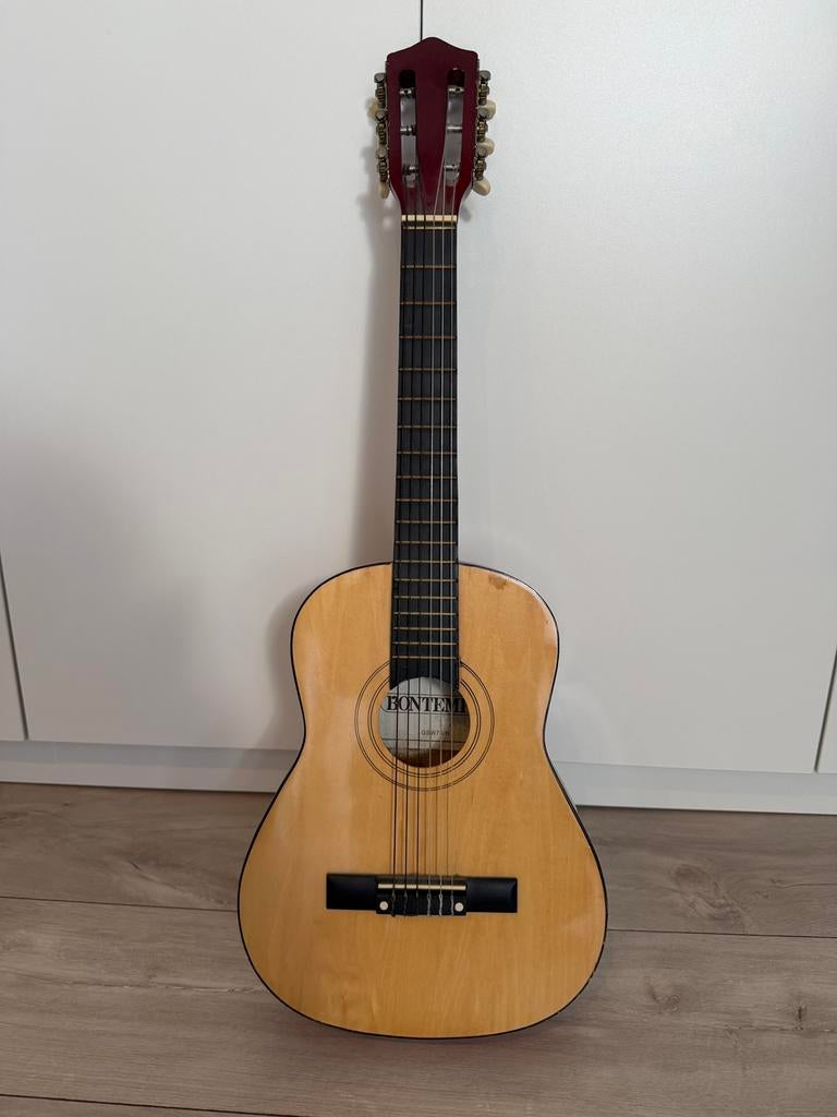 Kinder gitaar, Ophalen, Zo goed als nieuw