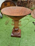 Bloempot geroest ijzer, Ophalen