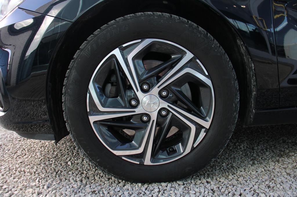 Hyundai i30 Wagon 1.5T-GDi TECHNO MHEV Automaat 160 PK *CAM*, Stof, Gebruikt, Zwart, Bedrijf