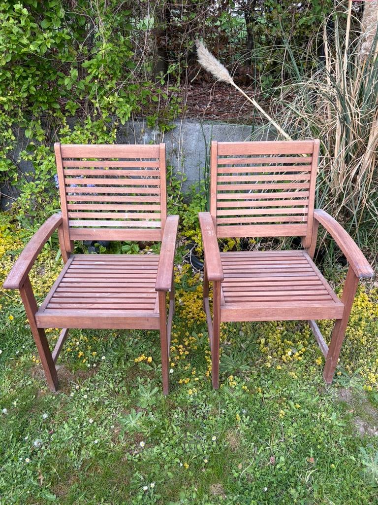 2 stoelen, houten tuinstoelen, Ophalen, Gebruikt, Hout