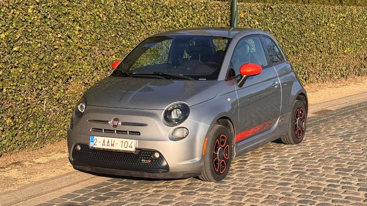 Fiat 500e style 'Abarth' modèle californien, Auto's, Fiat, Particulier, 500E, ABS, Airbags, Airconditioning, Bluetooth, Centrale vergrendeling
