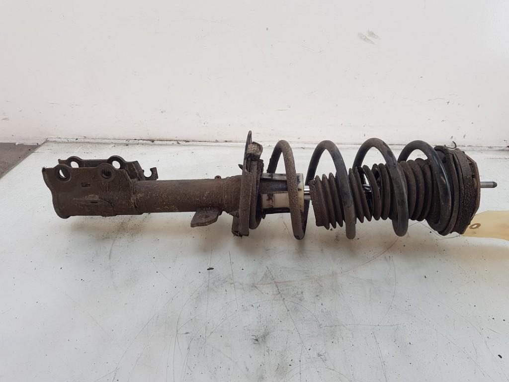 AMORTISSEUR OU ABSORBEUR DE CHOC AVANT DROIT Fiesta 6 (JA8), Autos : Pièces & Accessoires, Suspension & Châssis, Ford, Utilisé