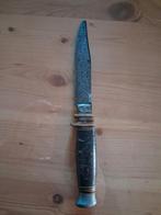 Couteaux ww2, Enlèvement