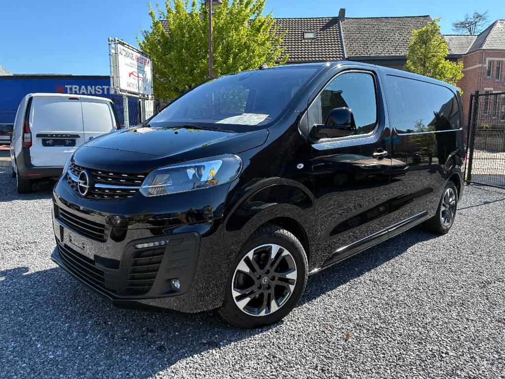 Opel Vivaro 2.0HDi 177pk AUTOMAAT 3ZIT VELE OPTIES BTWwagen!, Auto's, Automaat, Euro 6, Parkeersensor, Bedrijf