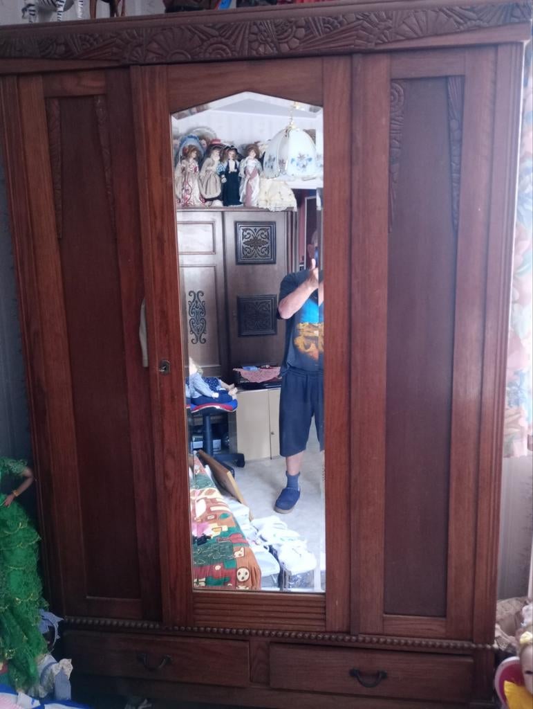 Garde robe, Antiquités & Art