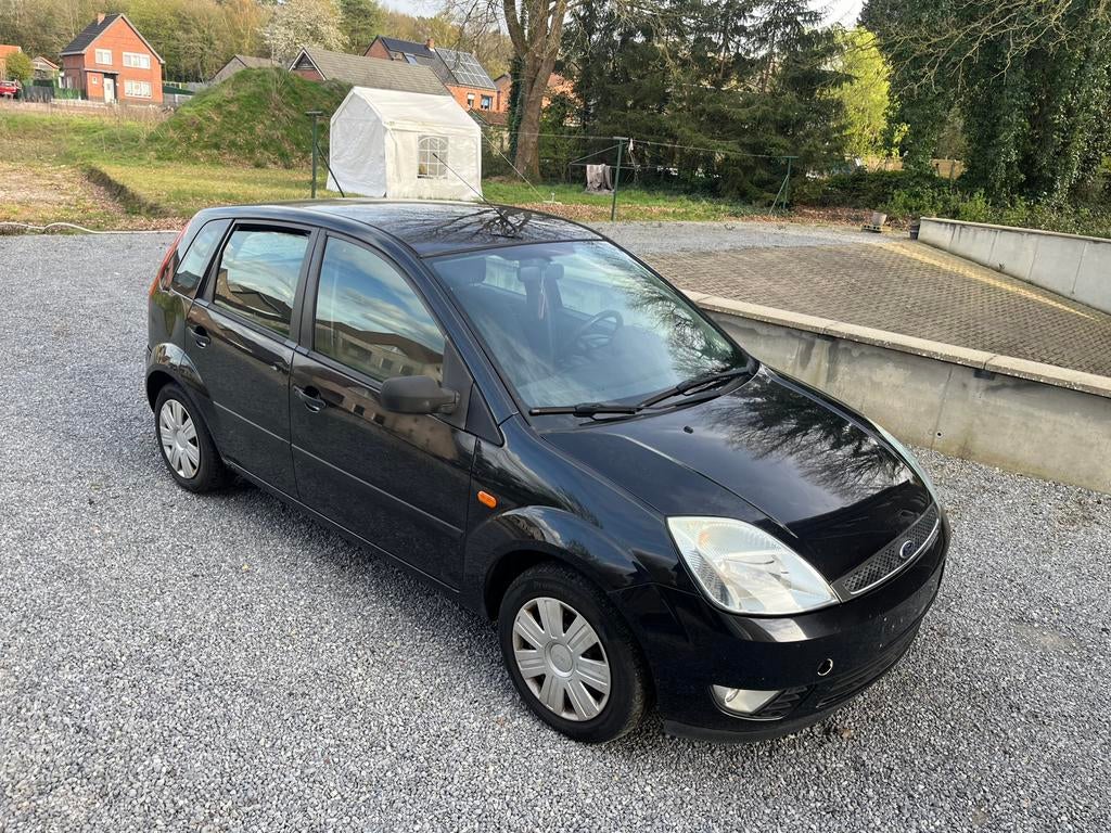 ✅Ford Fiesta ✅1.4 TDCI • AIRCO • ✅GEKEURD VOOR VERKOOP, 4 cilinders, Zwart, 1400 cc, Particulier