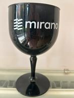 Zwarte plastic beker op voet Mirano, Verzamelen, Ophalen, Zo goed als nieuw