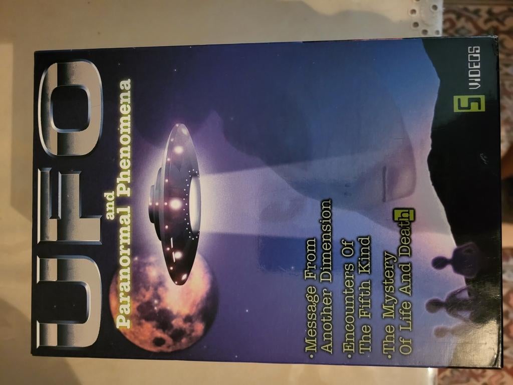 UFO and paranormal phenomena, Ophalen