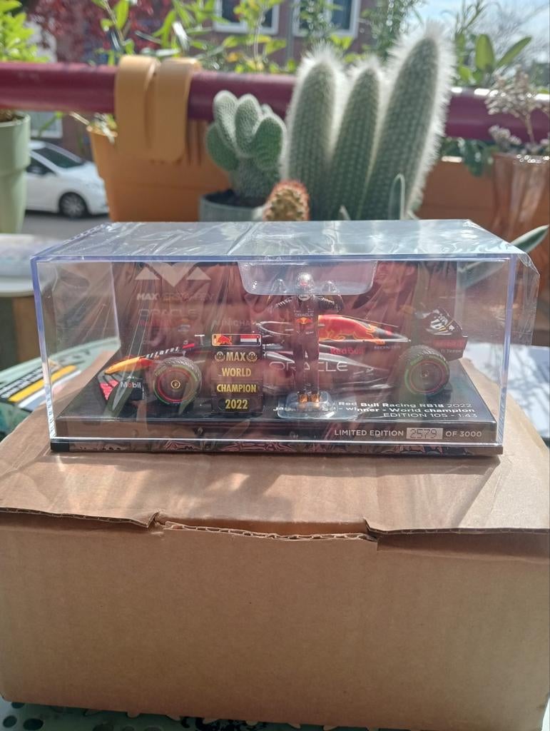 Max verstappen wereldkampioen 2022 japan minichamps 1:43., Ophalen of Verzenden, Nieuw, Formule 1