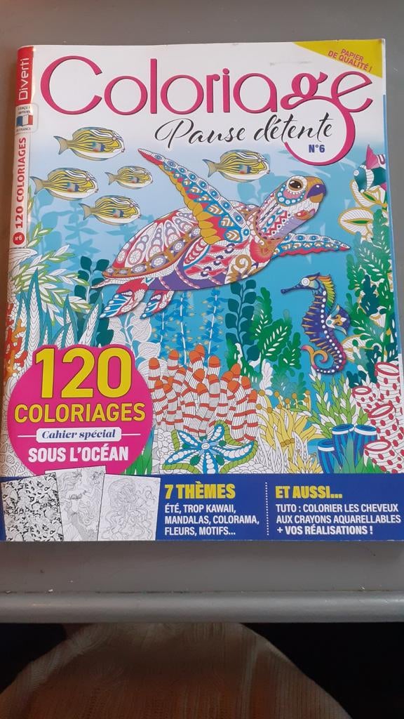 Livre 120 coloriages pause détente n6, Enlèvement ou Envoi