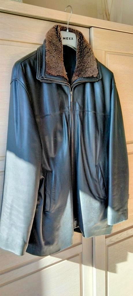 Gilet en cuir pour homme et parka pour homme, Enlèvement