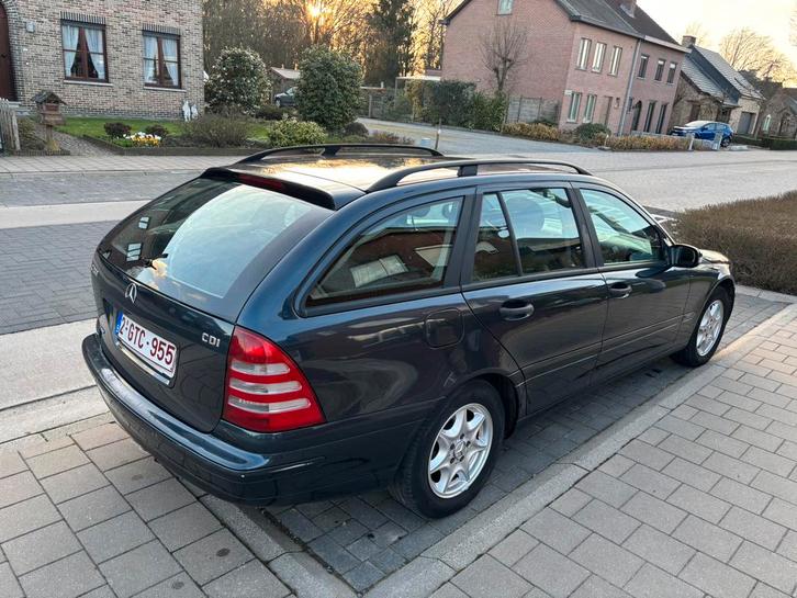 Mercedes C200 cdi, Auto's, Mercedes-Benz, Particulier, C-Klasse, Diesel, Euro 3, Break, 5 deurs, Handgeschakeld, Blauw, Zwart