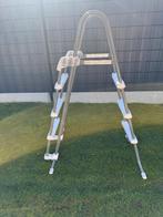 Zwembadladder, Ophalen, Zo goed als nieuw, Ladder