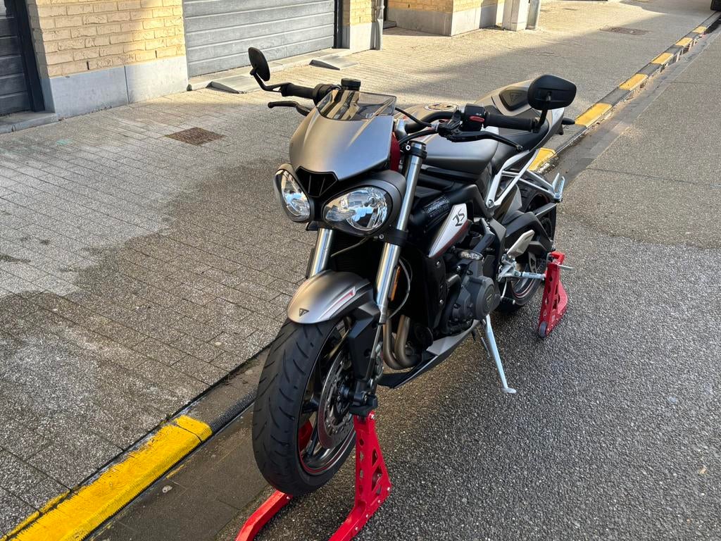 Triumph streettripple 765 RS ICE, Motos, Motos | Triumph, Sport, plus de 35 kW, 3 cylindres, Permis Moto A2 minimum, Quickshifter