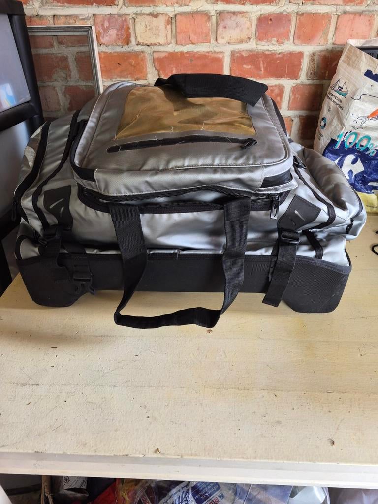 Sacs bmw voyage + sacoche réservoir gs