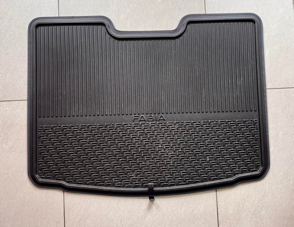 Tapis de coffre, réversible, Skoda Fabia, Enlèvement, Comme neuf