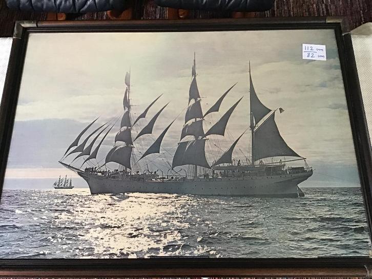 cadre ancien de 112 x 82 cm avec affiche de voilier, Collections, Posters & Affiches, Comme neuf, Enlèvement