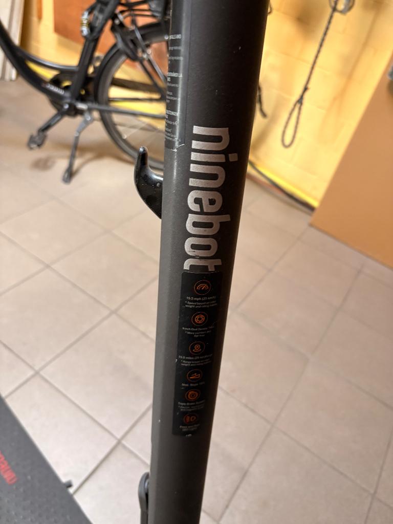 elektrische step, Fietsen en Brommers, Ophalen, Zo goed als nieuw, Overige merken