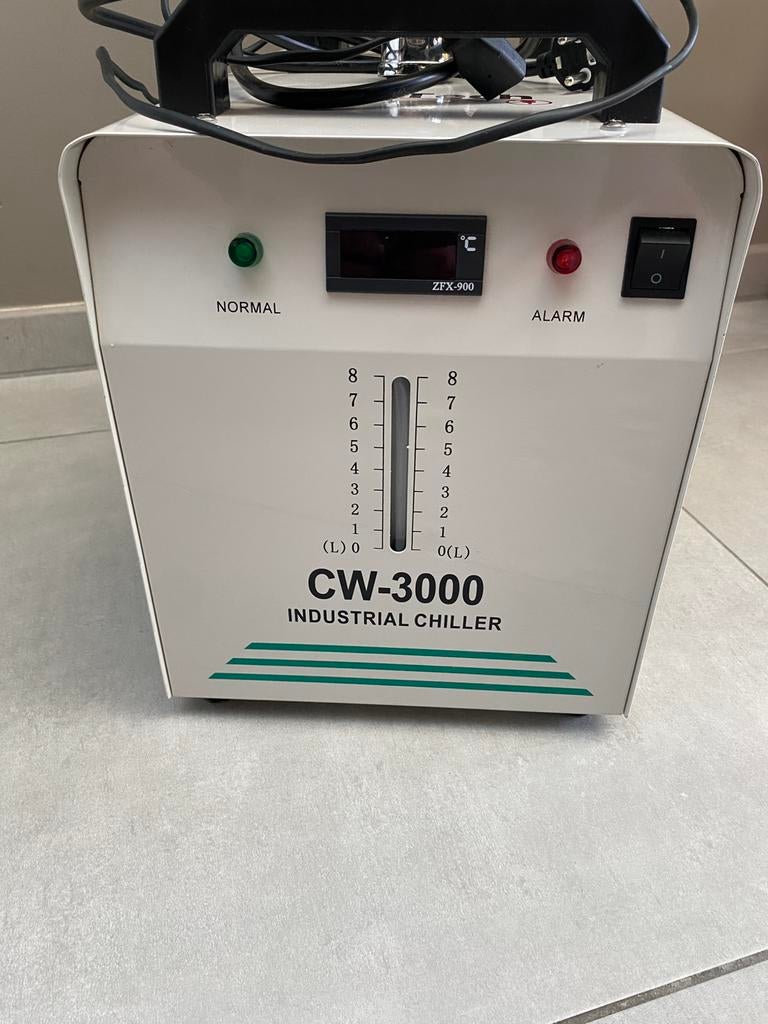 Cnc tech chiller voor C02 lasers, Ophalen, Zo goed als nieuw